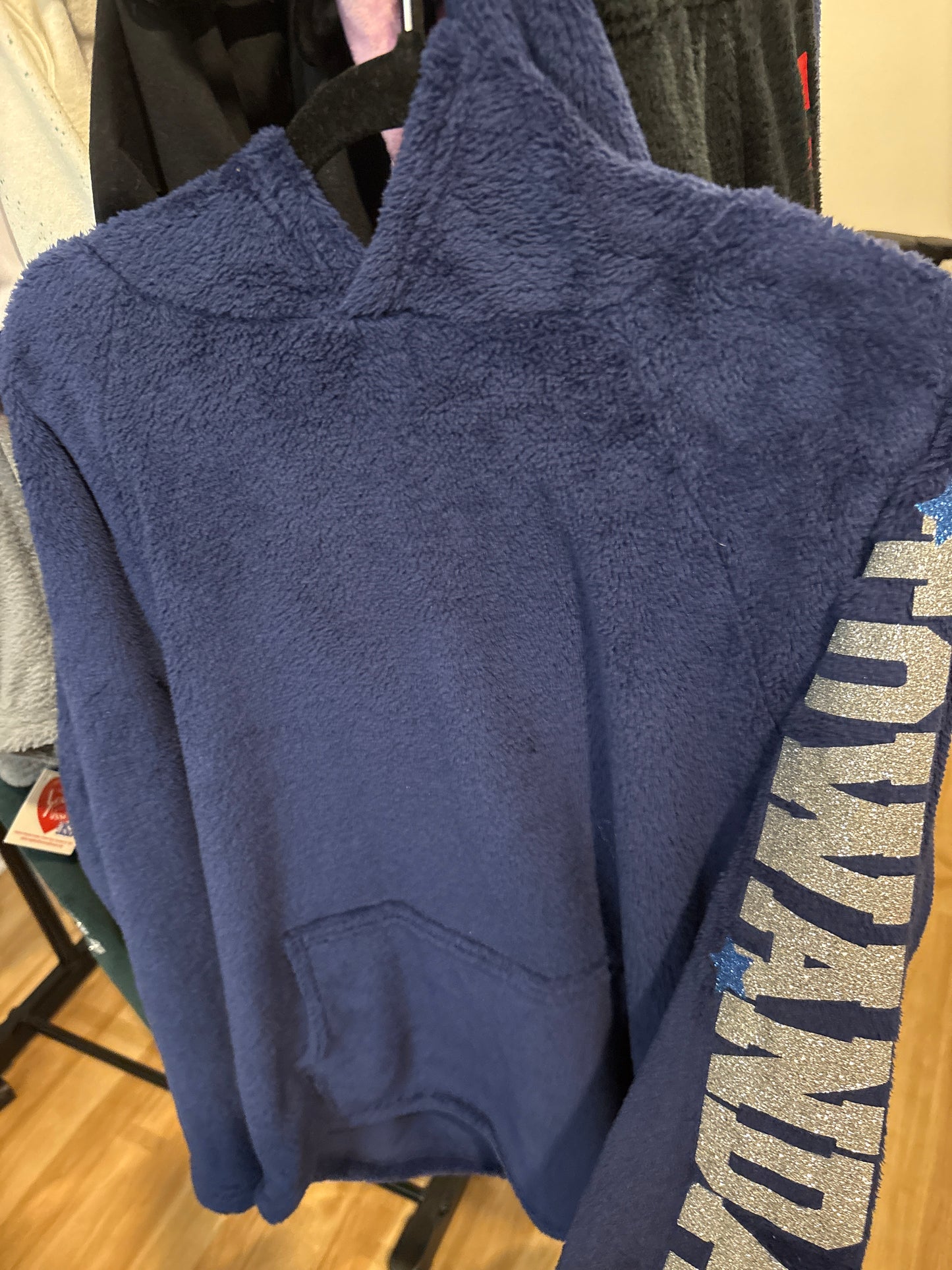 Fuzzy Sweatshirt Towanda