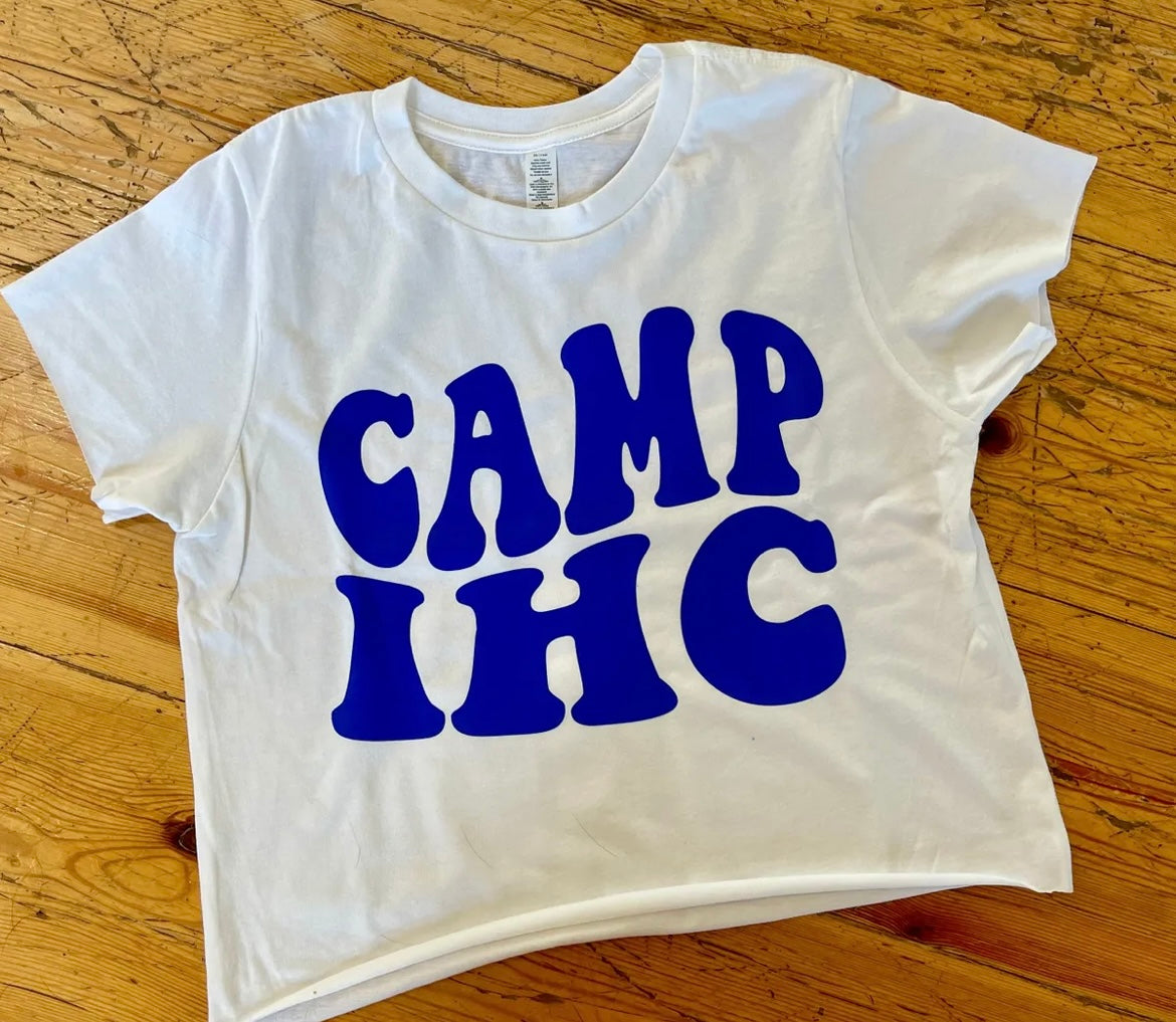 Camp Wavy Cropped Tee